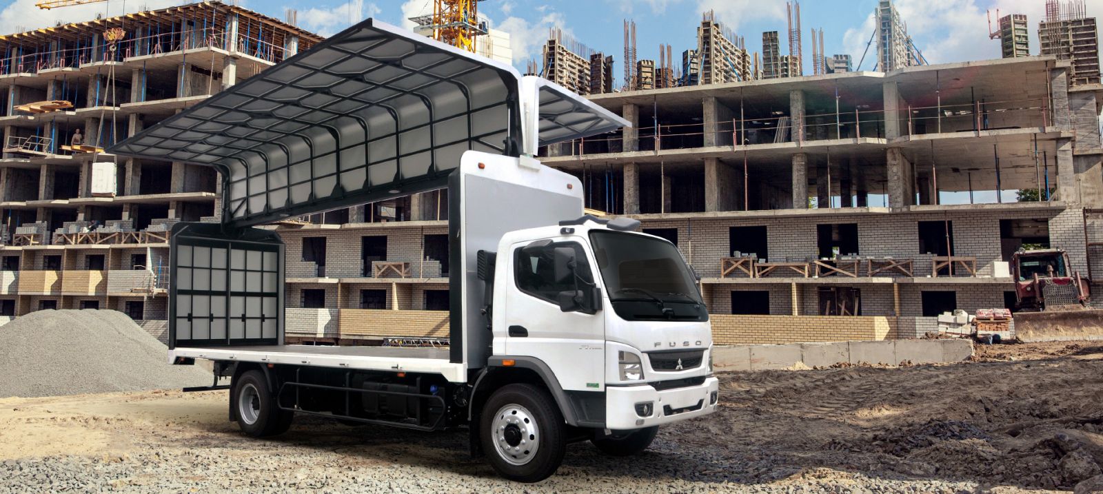 Xe tải thùng kín cánh dơi Mitsubishi Fuso FI170L